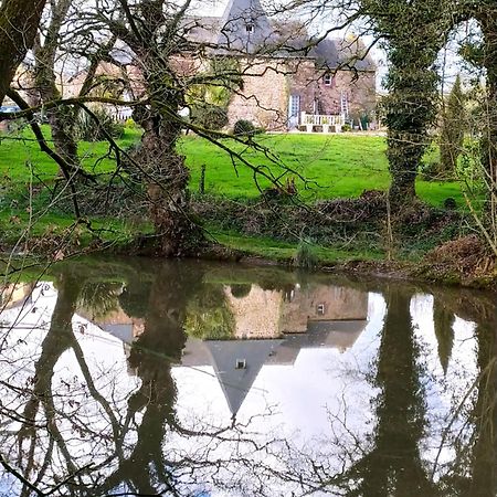 Manoir La Haie Chapeau Saint-Thurial Esterno foto