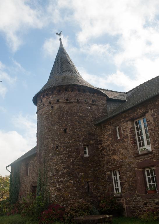Manoir La Haie Chapeau Saint-Thurial Esterno foto
